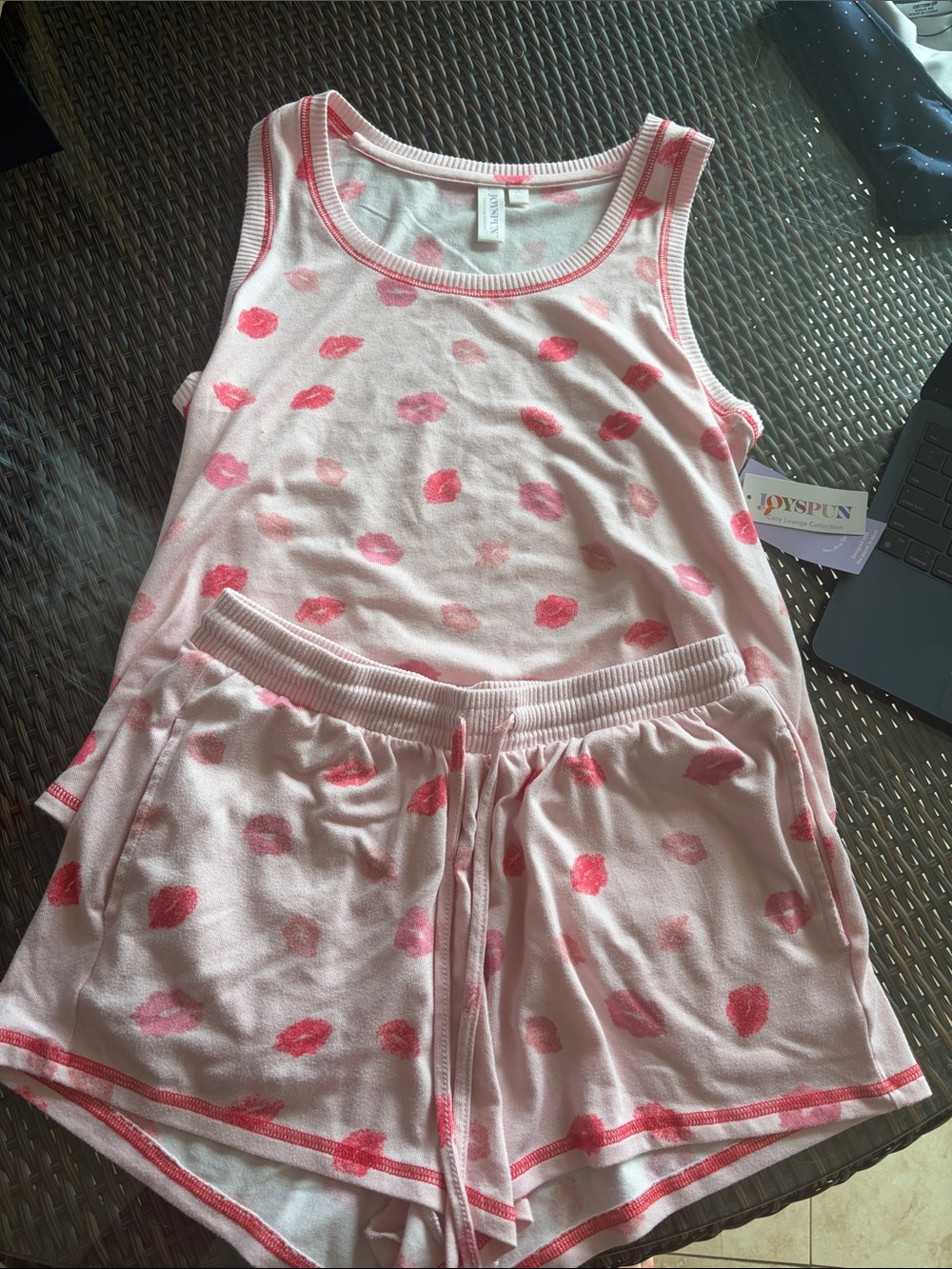 Girls' Pink Lip-Print Tank & Short Pajama Set